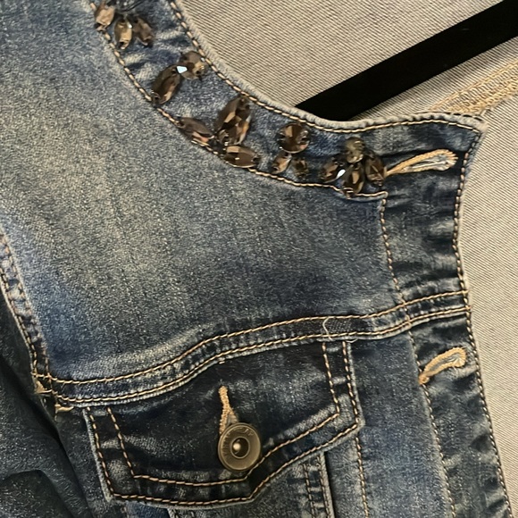 jeans jacket - Picture 4 of 6